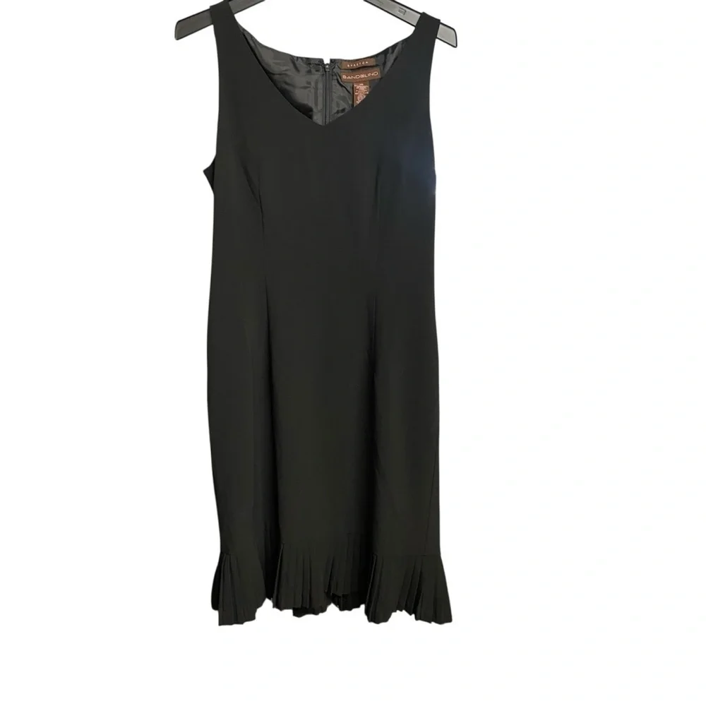 Bandolino Sleeveless Shift Dress Size 10 Black Bottom Ruffle Stretch LBD Classic - Picture 8 of 11